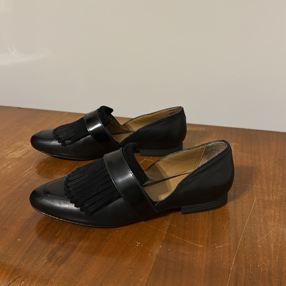 G.H. Bass & Co. Harlow Women's Black Loafers - Picture 5 of 9